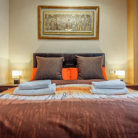 Sensacional 2 Hab 2 Banos 4 Pax Aljarafe Metro Appartement