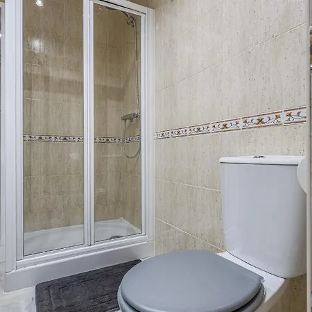 Sensacional 2 Hab 2 Banos 4 Pax Aljarafe Metro * San Juan de Aznalfarache