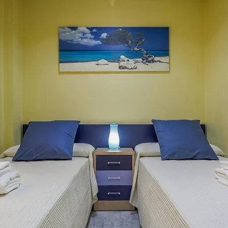 Sensacional 2 Hab 2 Banos 4 Pax Aljarafe Metro Apartment San Juan de Aznalfarache
