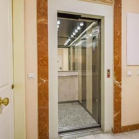 Sensacional 2 Hab 2 Banos 4 Pax Aljarafe Metro